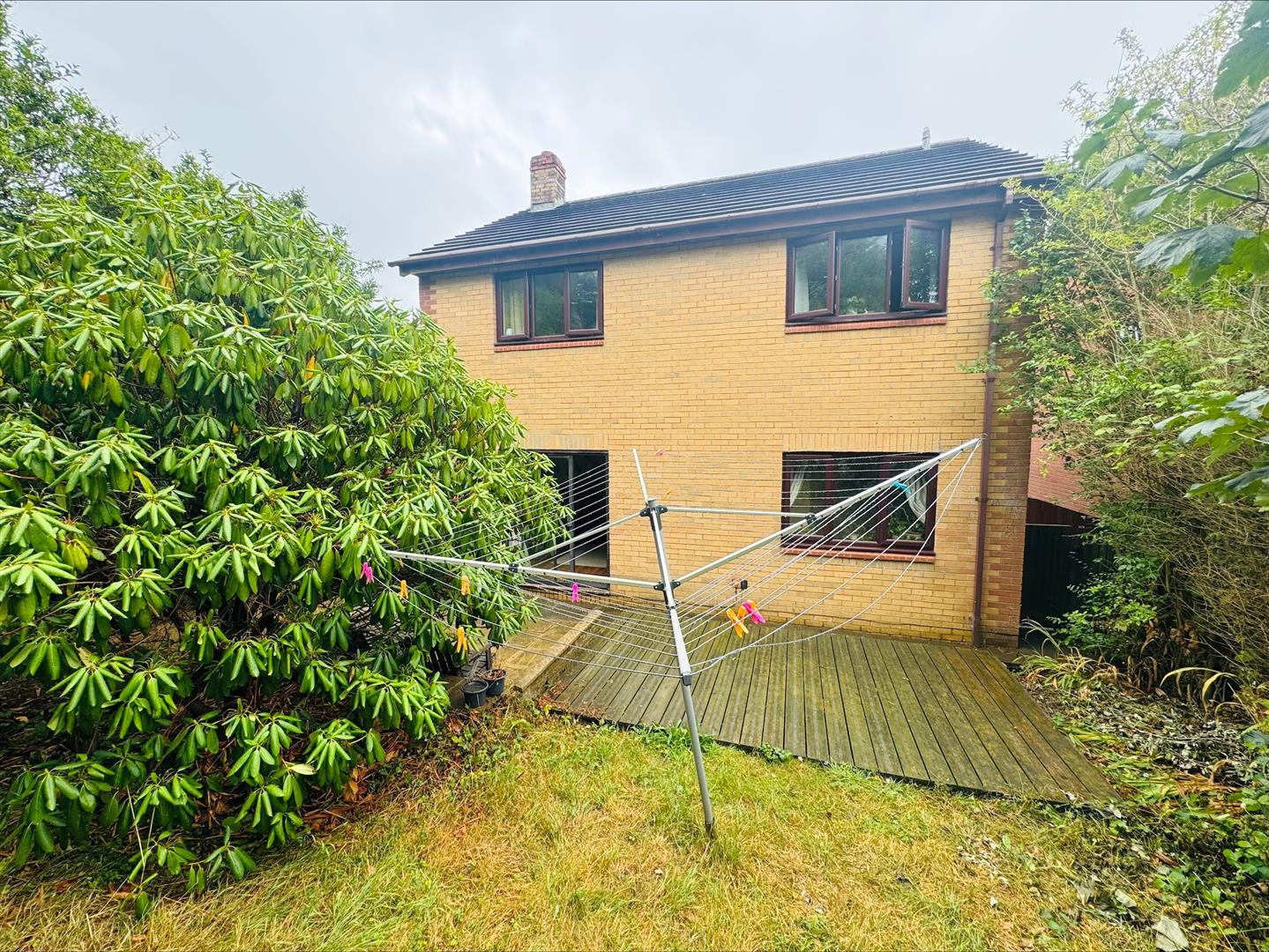 Llys Cilsaig, Dafen, Llanelli, SA14 8QT